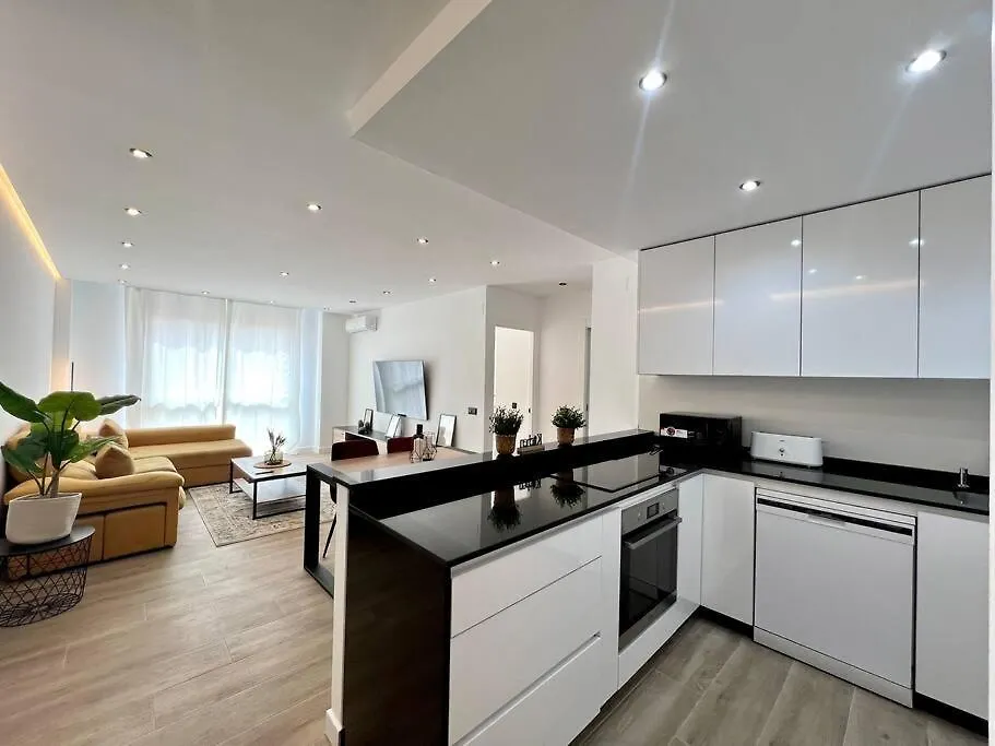 Carrera II & Old Town By Ele Apartments Malaga Spain